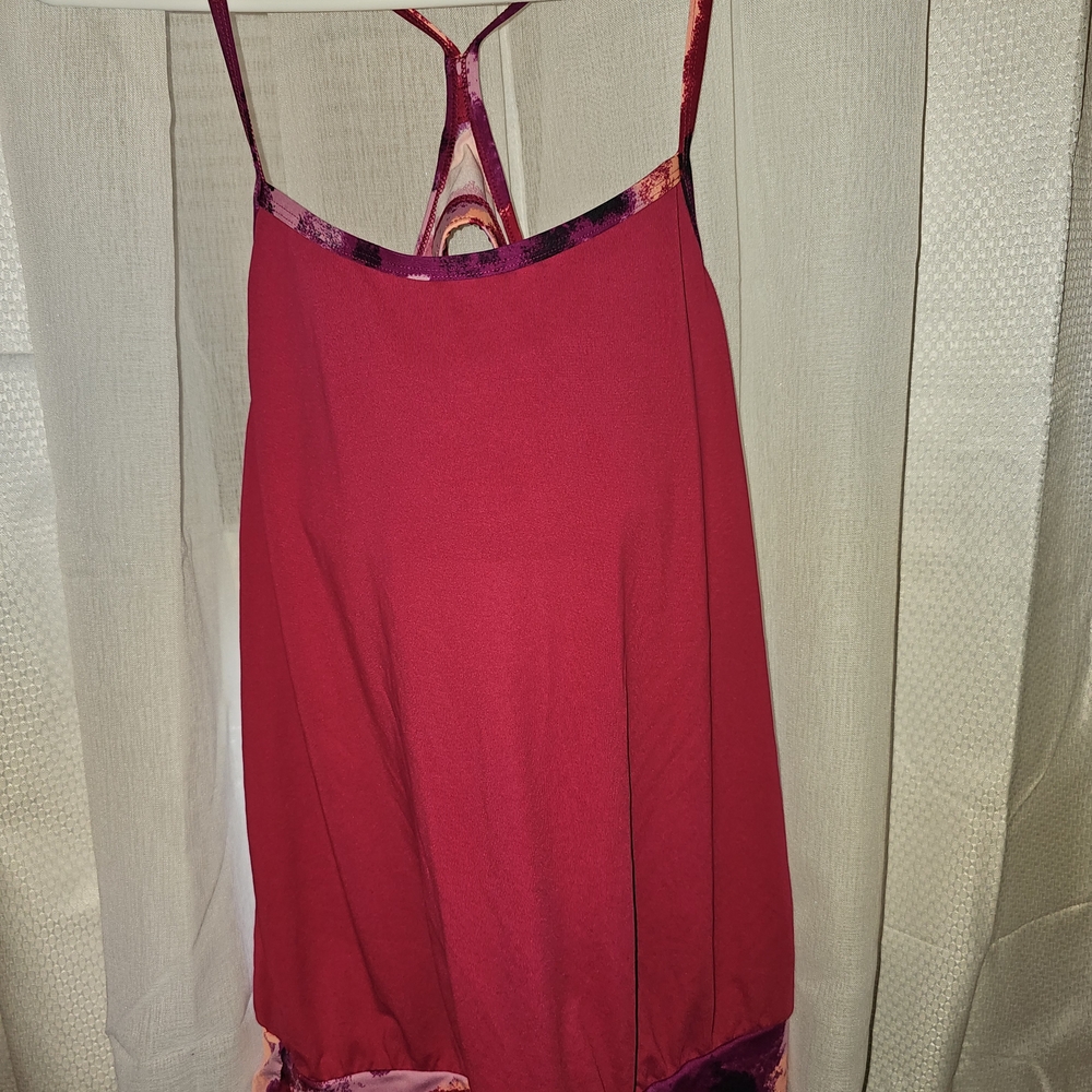 Nike Women's Fuchsia/Purple Swim Top